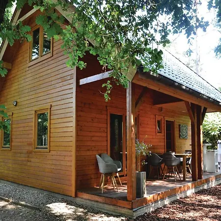 Boshuisje Veluwe- De Koperwiek